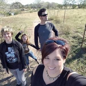 Meet your Posher, Monica